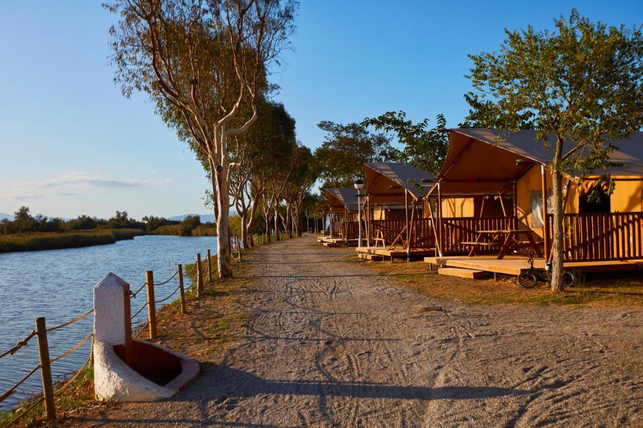 Отель Camping Nautic Almata Glamping Кастельон-де-Ампуриас Экстерьер фото